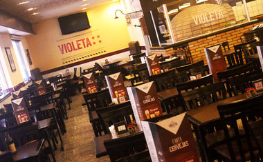 Imagem de destaque para Violeta Bar