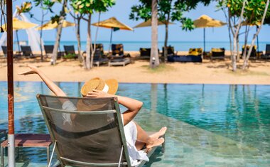 Imagem de destaque para 10 resorts incríveis para celebrar as festas de fim de ano