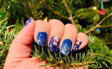 Imagem de destaque para Unhas de Natal: confira as melhores inspirações para brilhar nas festas
