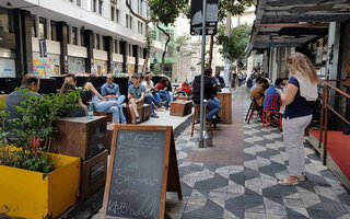 Bares (antigo): JazzB