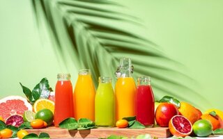 Saúde e Bem-Estar: 7 sucos para acabar com o inchaço da barriga