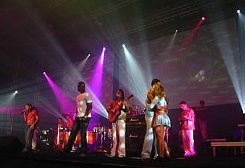 Imagem de destaque para Via Show