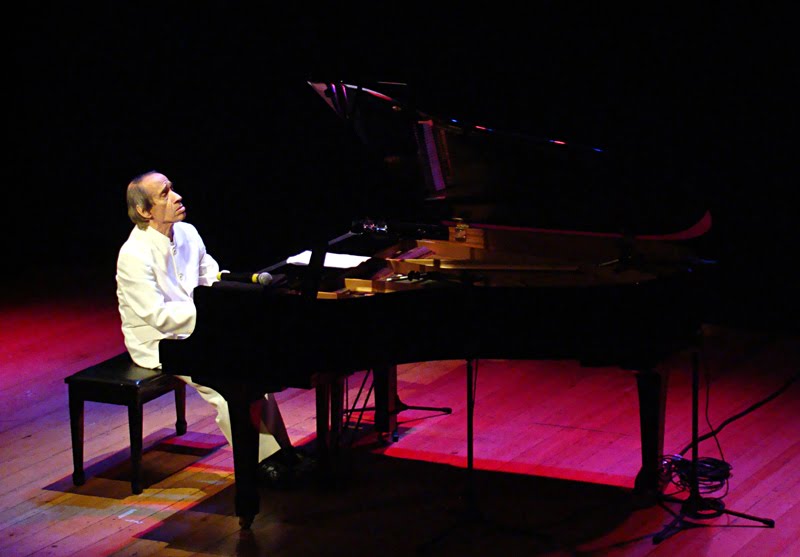 Imagem de destaque para Palco Piano na Praça